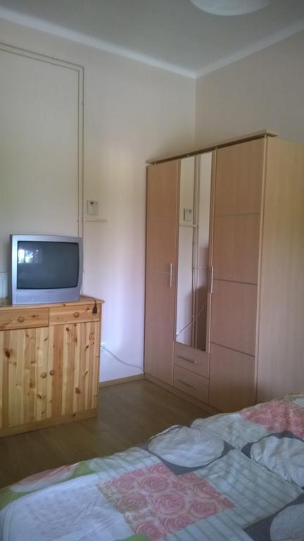 Eva Vendeghaz Villa Balatonlelle Dış mekan fotoğraf
